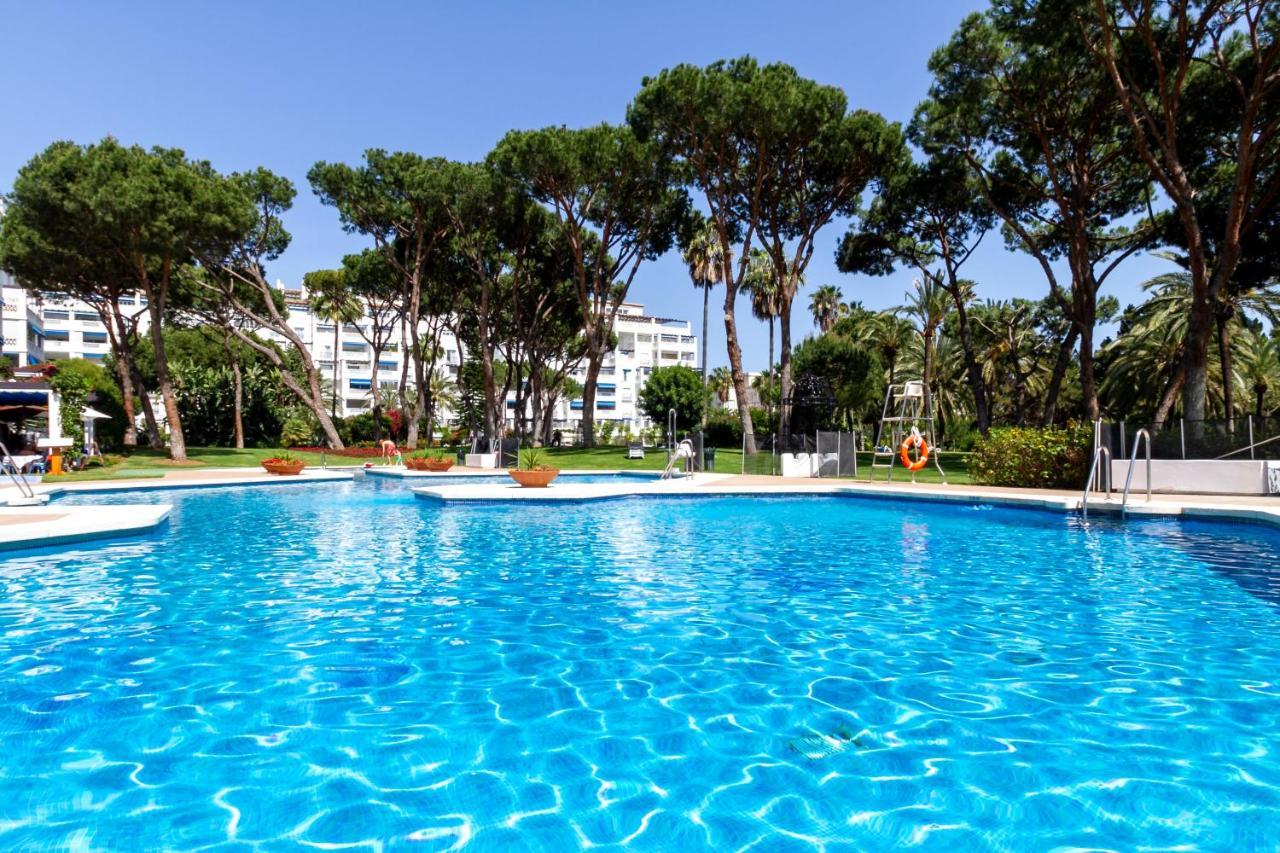 Marbella Banus Suites - Lily Playas Del Duque Banus Beach Apartment Εξωτερικό φωτογραφία