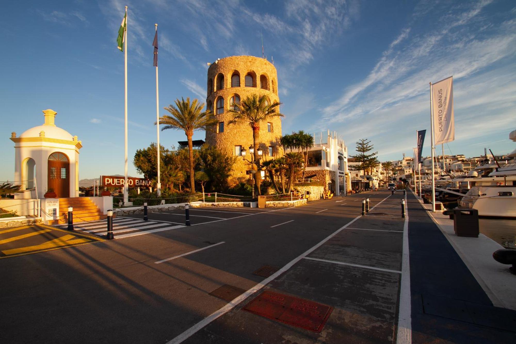Marbella Banus Suites - Lily Playas Del Duque Banus Beach Apartment Εξωτερικό φωτογραφία