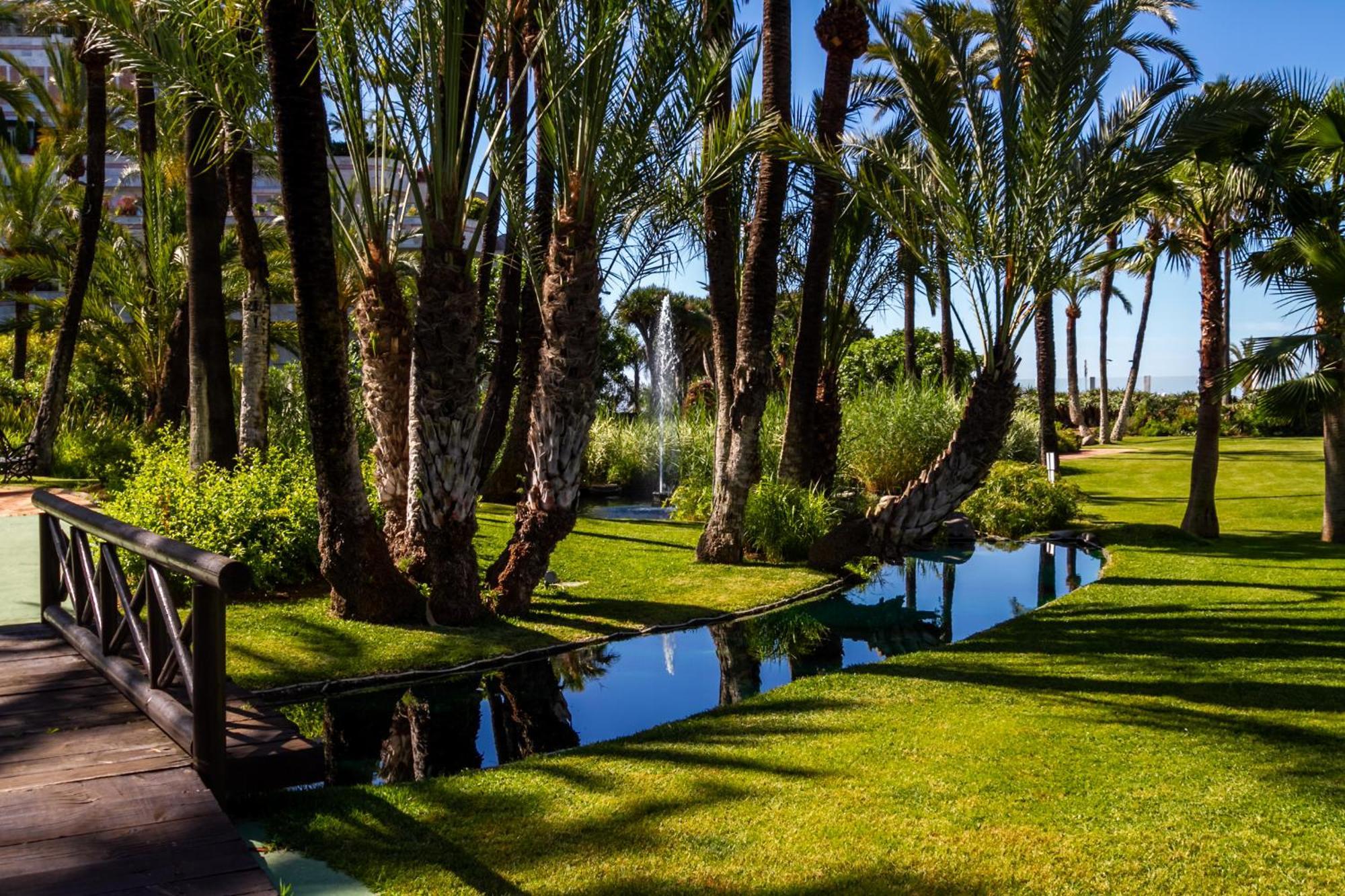 Marbella Banus Suites - Lily Playas Del Duque Banus Beach Apartment Εξωτερικό φωτογραφία