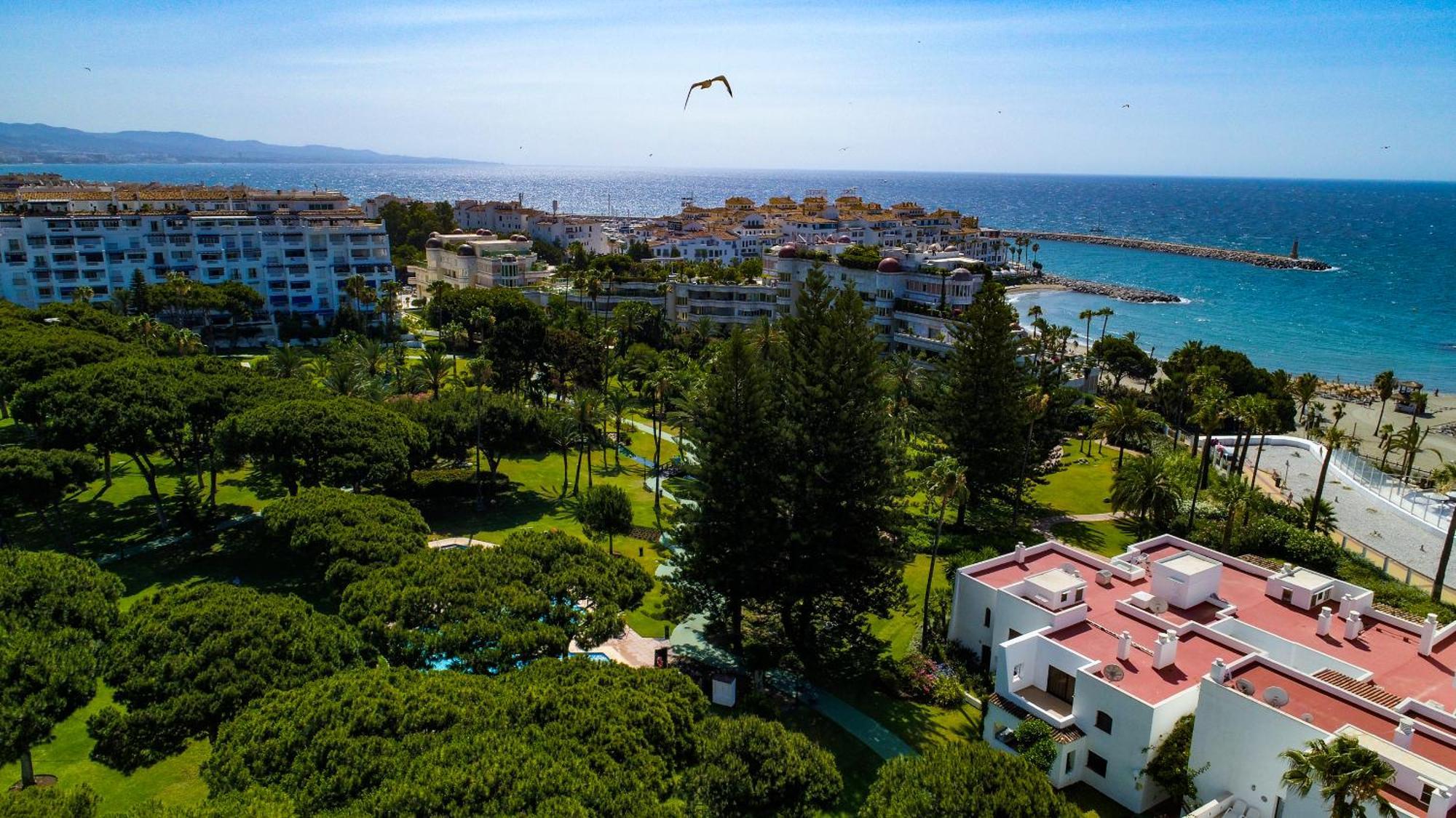 Marbella Banus Suites - Lily Playas Del Duque Banus Beach Apartment Εξωτερικό φωτογραφία